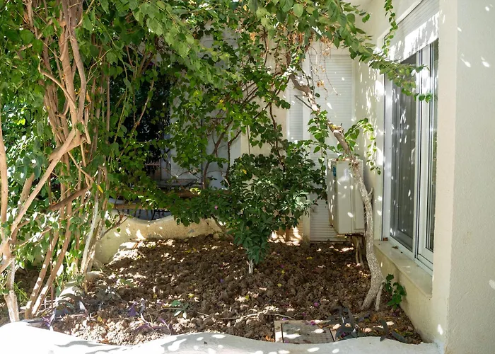 Marin Bougainville Apartament