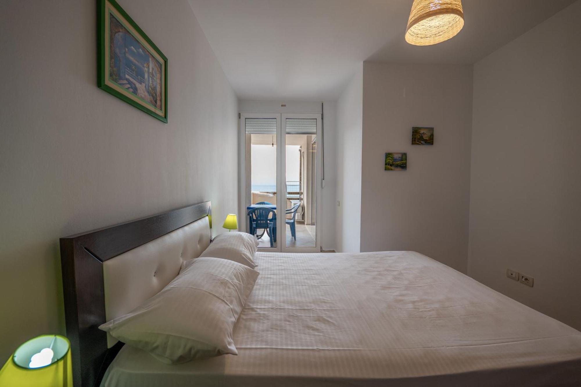 Apartment Marin Bougainville