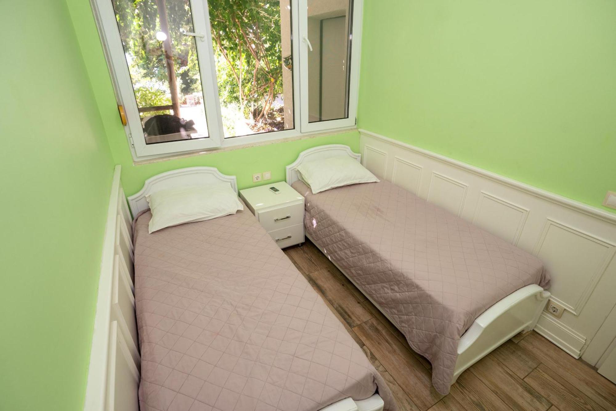 Marin Bougainville Apartment Sarande